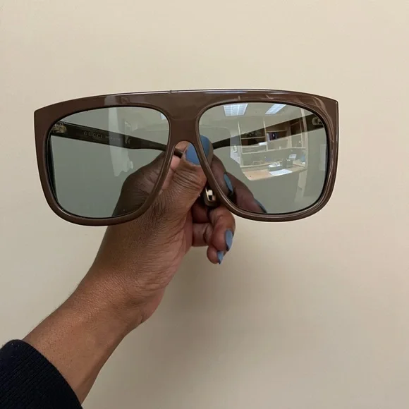 Gucci | Accessories | Gucci Sunglasses Brand New No Case  display picture 3
